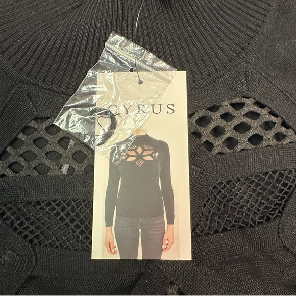 Cyrus Women’s Black Knit Sweater Size S - Picture 5 of 8